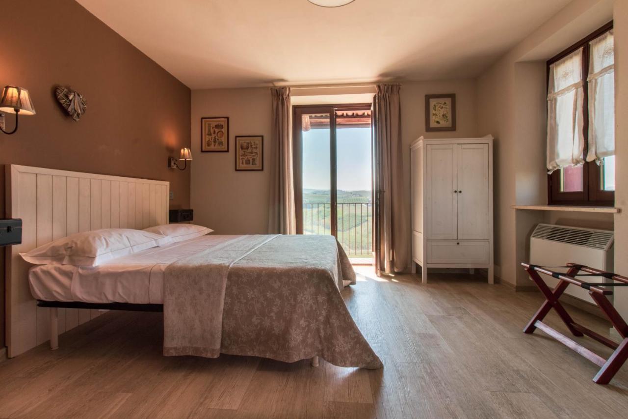 Bed and Breakfast Poggio Dei Farinetti Diano dʼAlba Zewnętrze zdjęcie